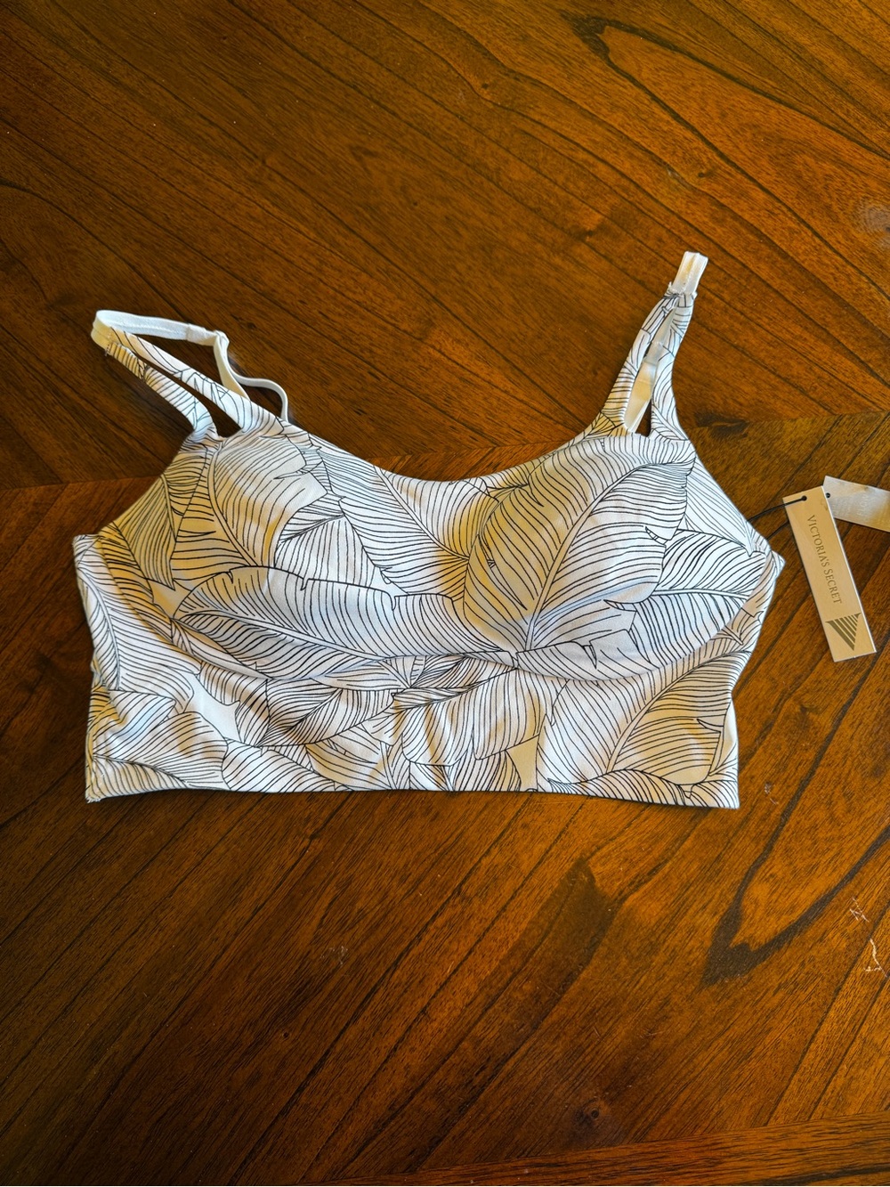 NWT Victoria Secret On Point bra